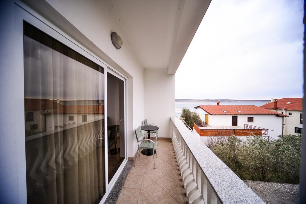Apartments Dalmacija Стариград-Пакленица Номер фото