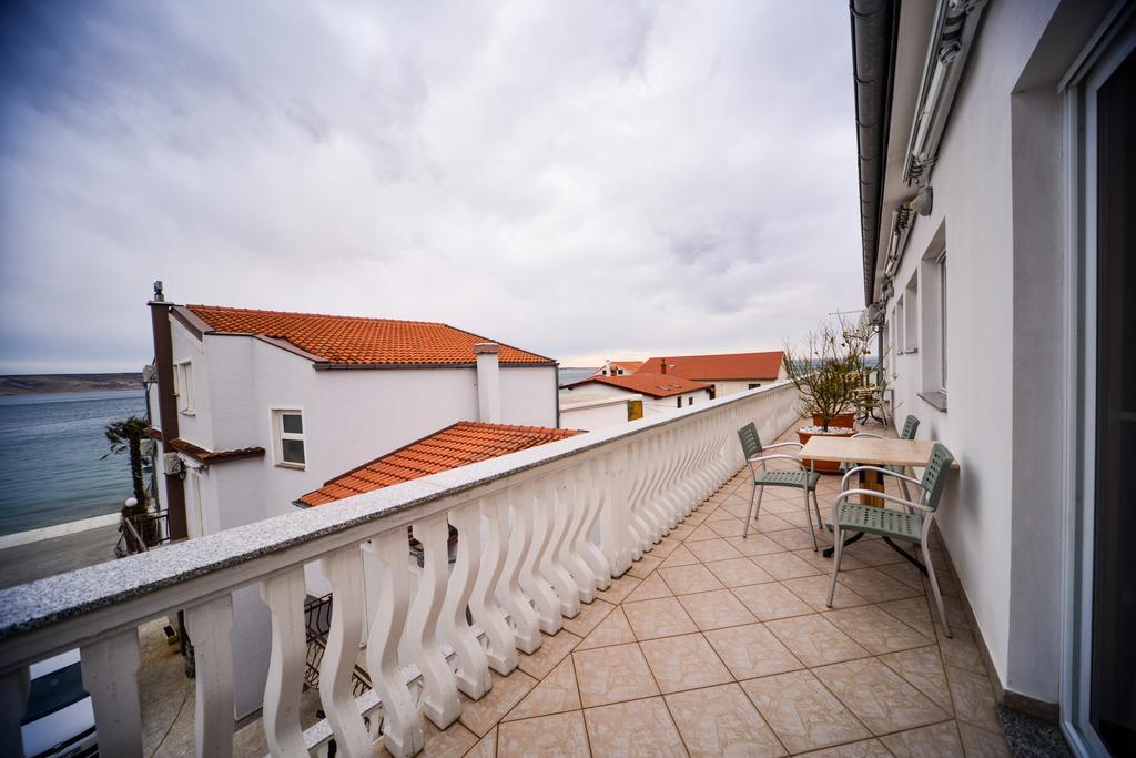 Apartments Dalmacija Стариград-Пакленица Номер фото